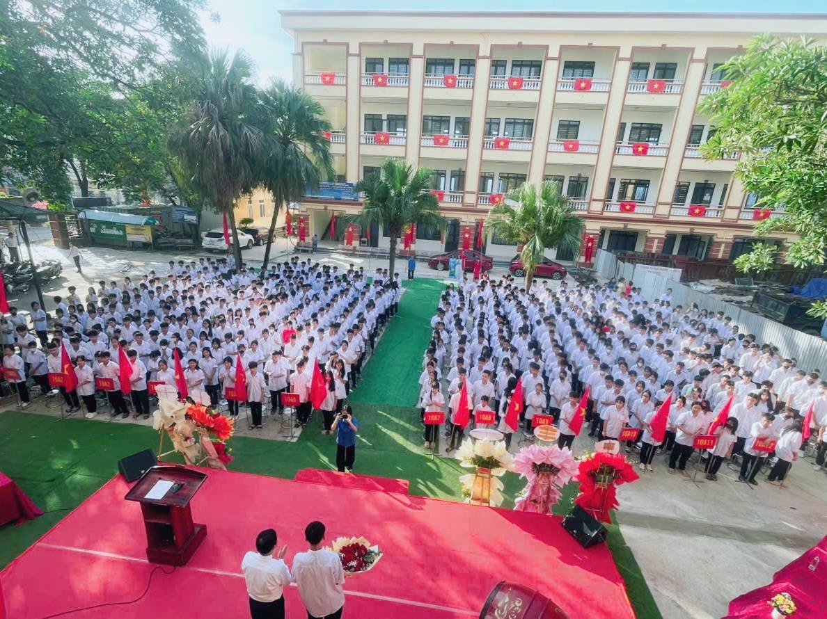 TOÀN CẢNH LỄ KỶ NIỆM 80 NĂM TRUYỀN THỐNG NGÀNH GIÁO DỤC & KHAI GIẢNG NĂM HỌC 2025 – 2026