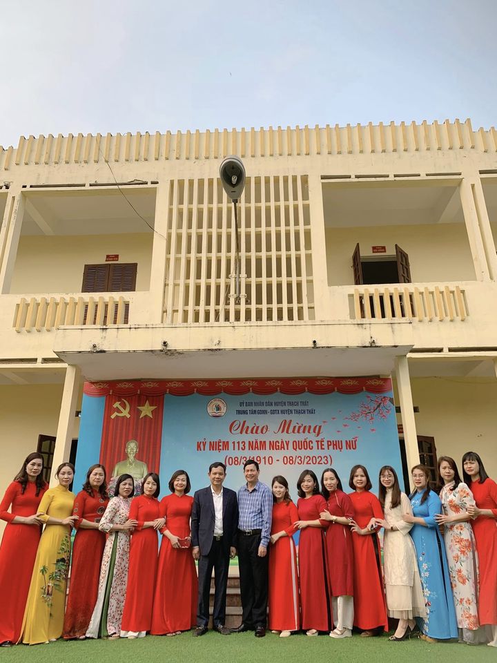 CÔNG ĐOÀN TRUNG TÂM HƯỞNG ỨNG TUẦN LỄ ÁO DÀI 2023