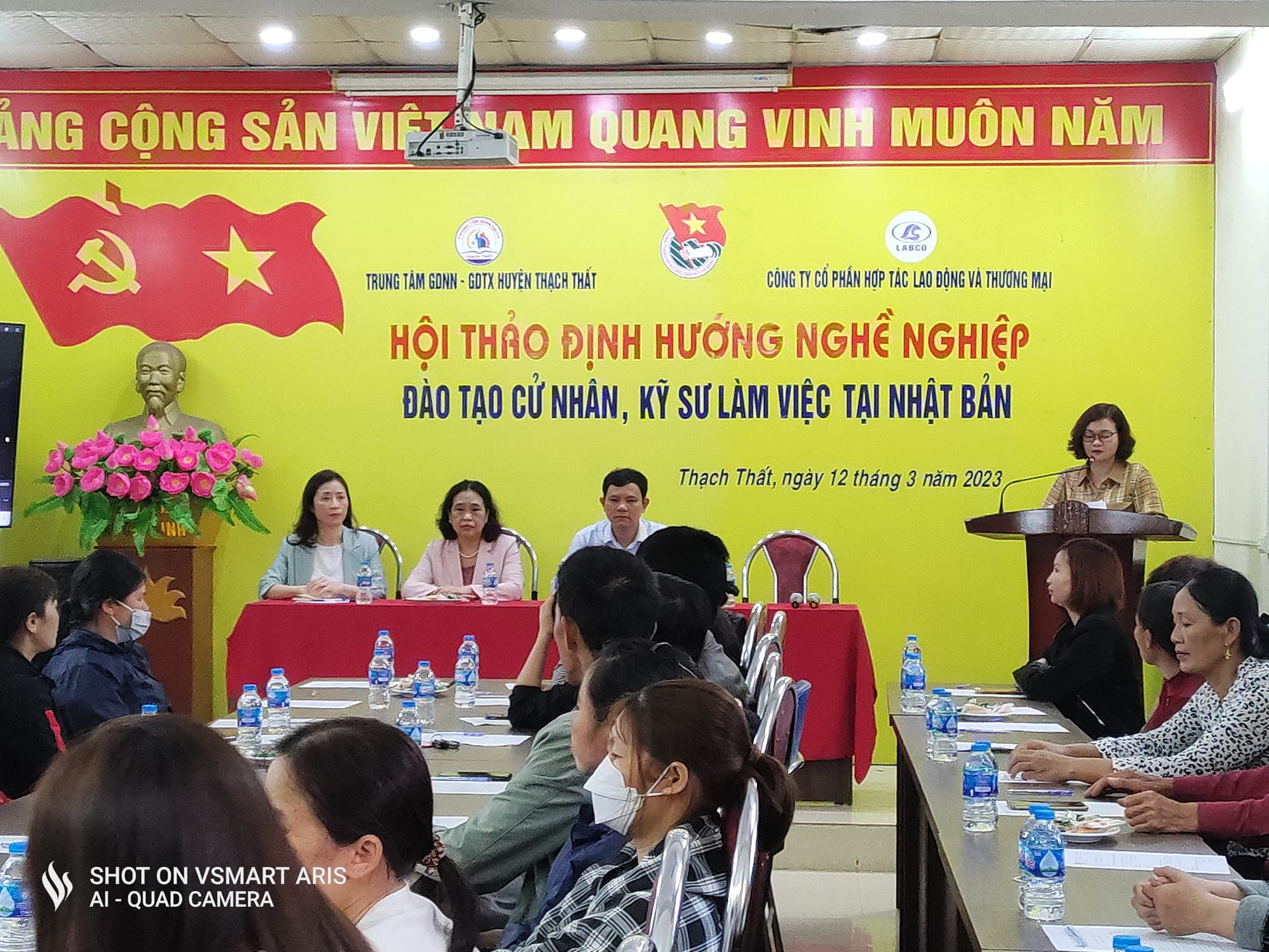 HOẠT ĐỘNG THÁNG THANH NIÊN: Tích cực định hướng và tạo cơ hội cho học sinh sau tốt nghiệp